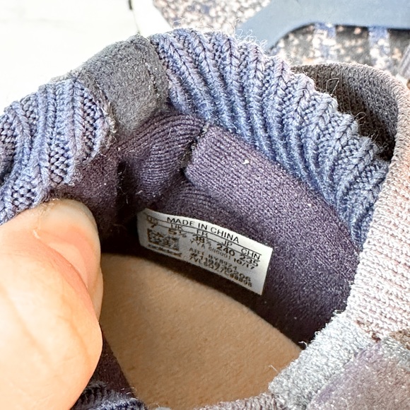 ADIDAS | ULTRABOOST X ALL TERRAIN (Noble Indigo/ Ash Pearl) - Picture 9 of 16